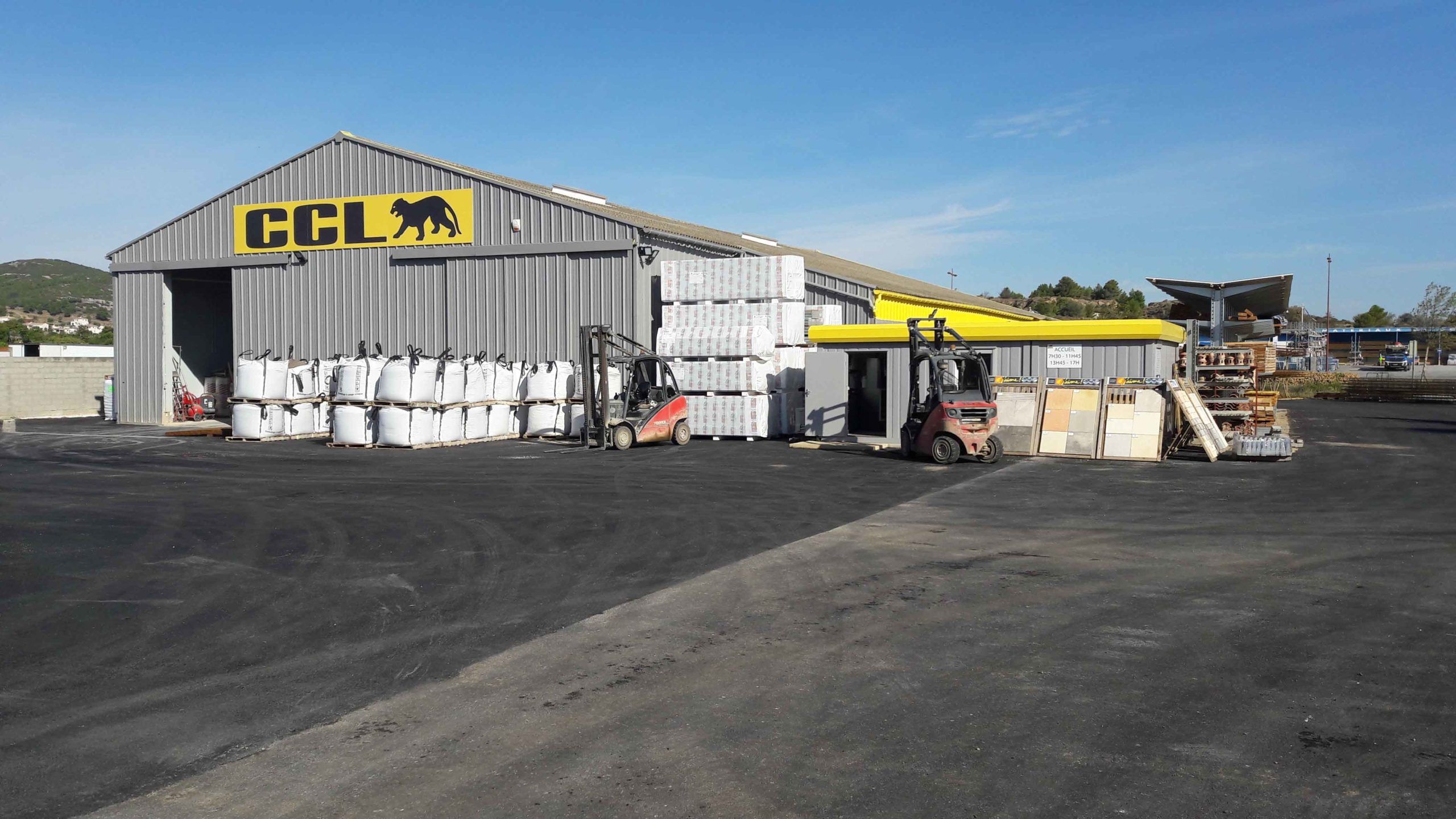 batimodule-agence-ccl-narbonne-materiaux-mouvbox-vente-location