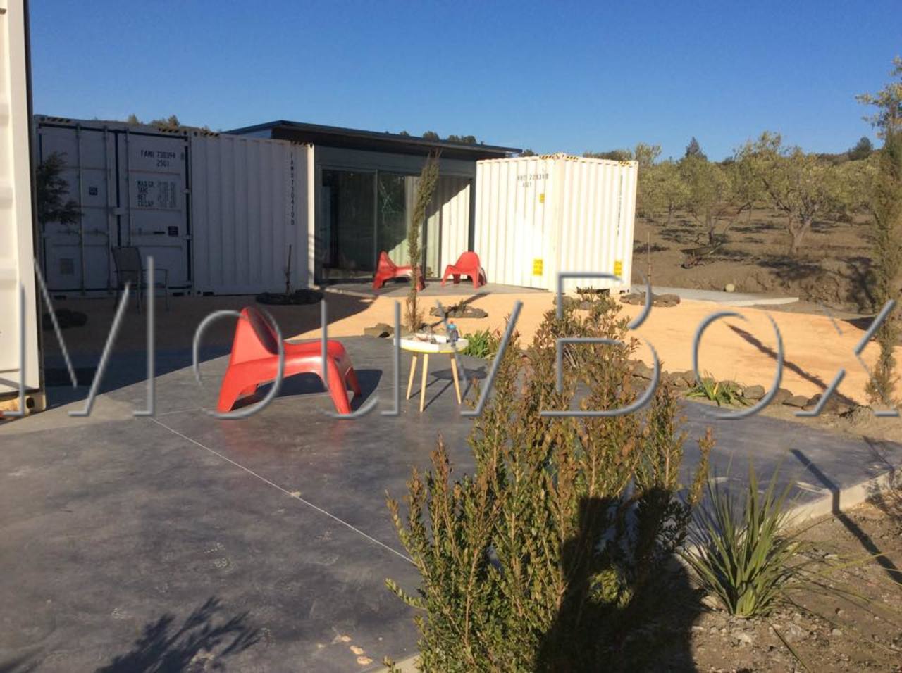 domaine-amagat-container-conteneur-40-20-mouvbox