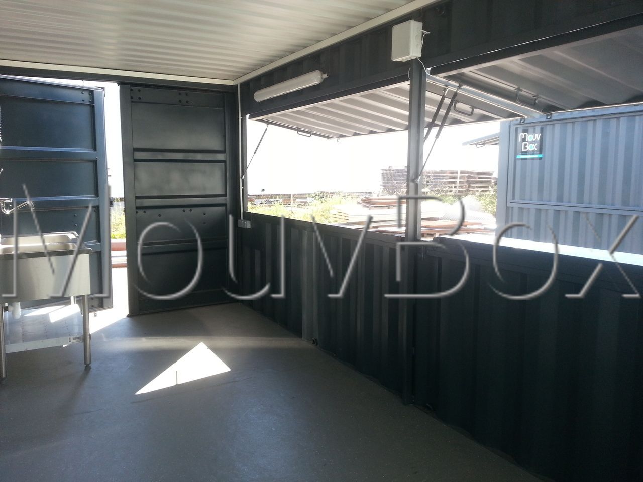 snack-box-container-conteneur-box-caisson-20ft-transformation-neuf-vente-location-mouvbox