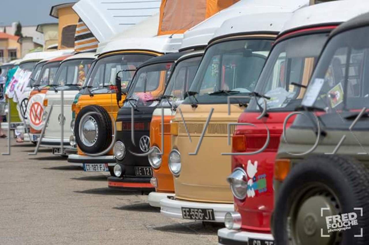 classic-vw-catalan-container-conteneur-box-20ft-arche-location-evenements-mouvbox