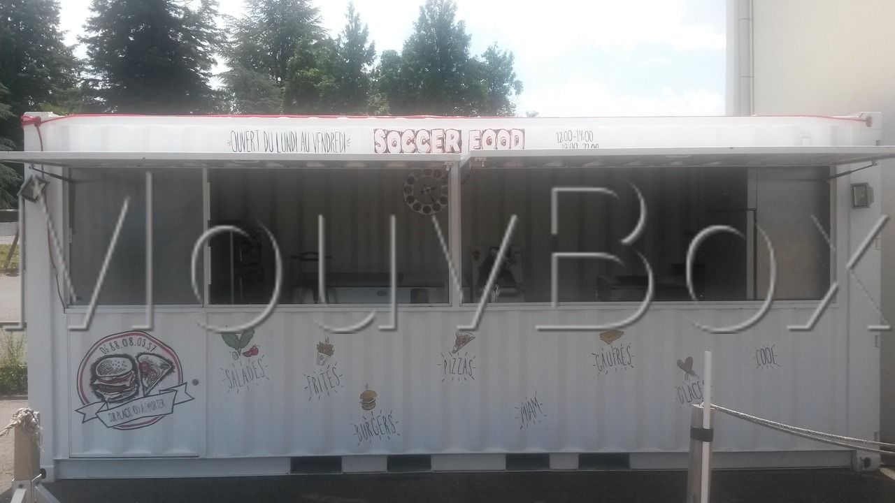 snack-box-conteneur-container-box-20ft-transformation-soccer-food-pizzas-burgers-vente-mouvbox