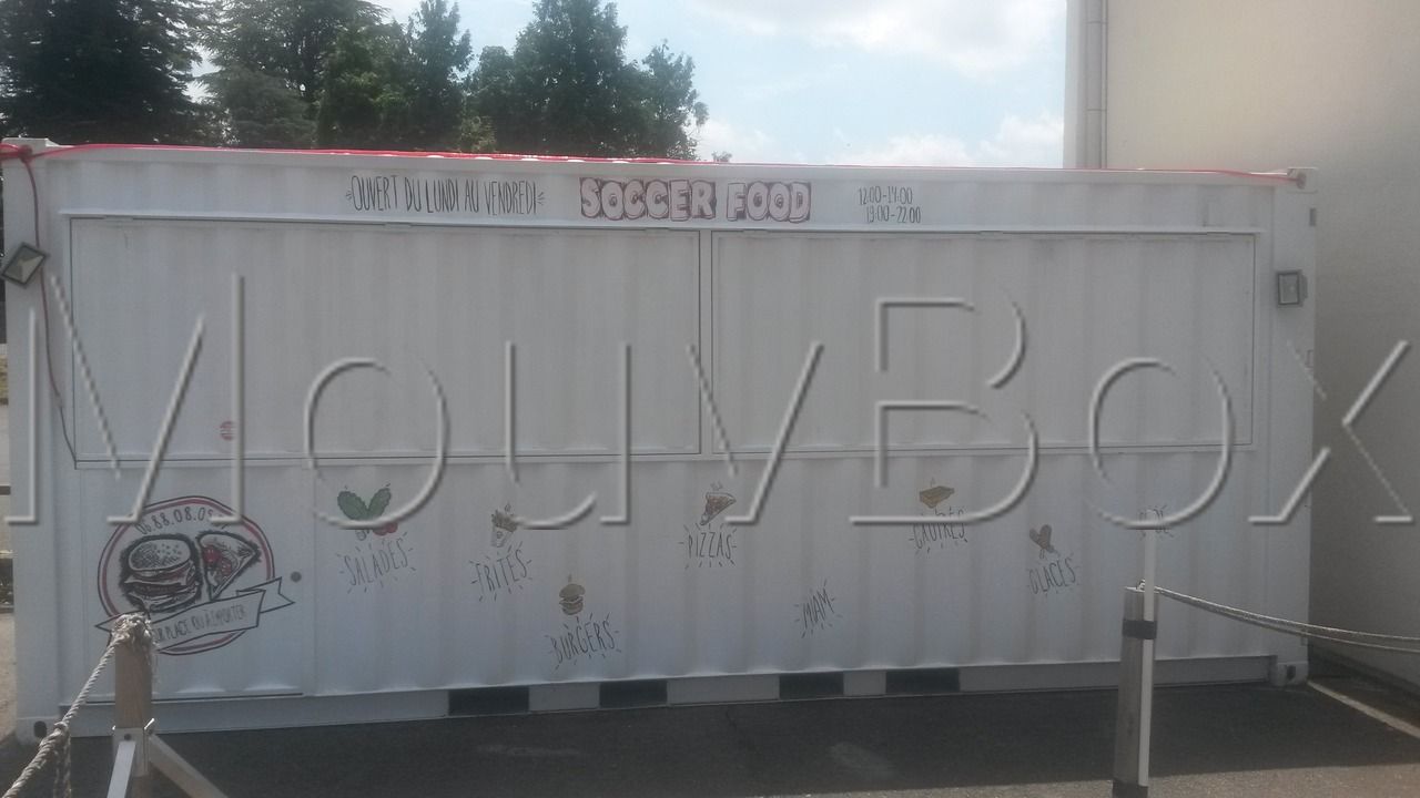 snack-box-conteneur-container-box-20ft-transformation-soccer-food-pizzas-burgers-vente-mouvbox
