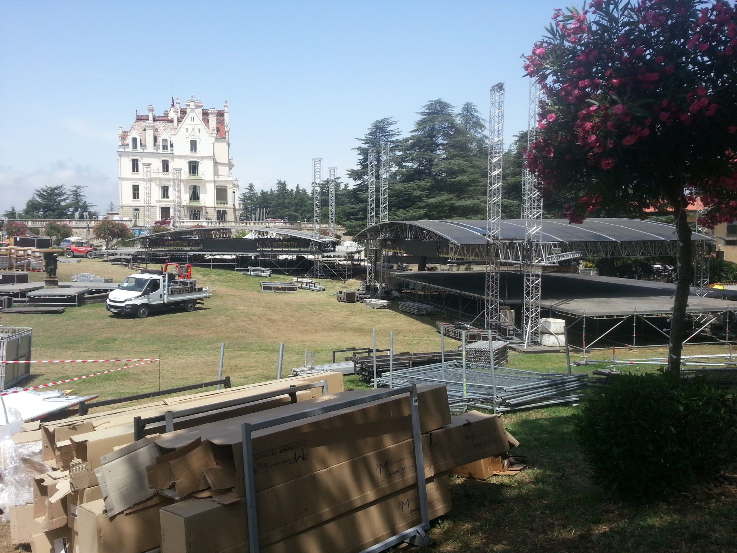 lesdeferlantes-mouvbox-festival-conteneur-container