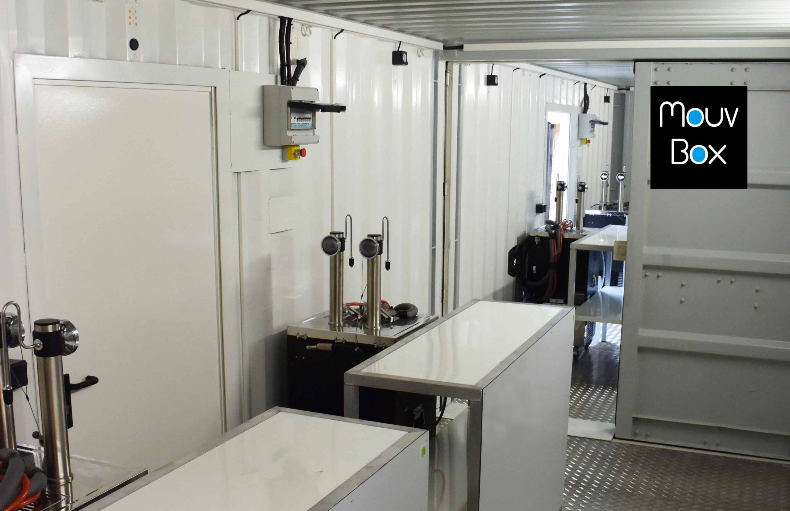 Buvettes de Castres en containers maritimes