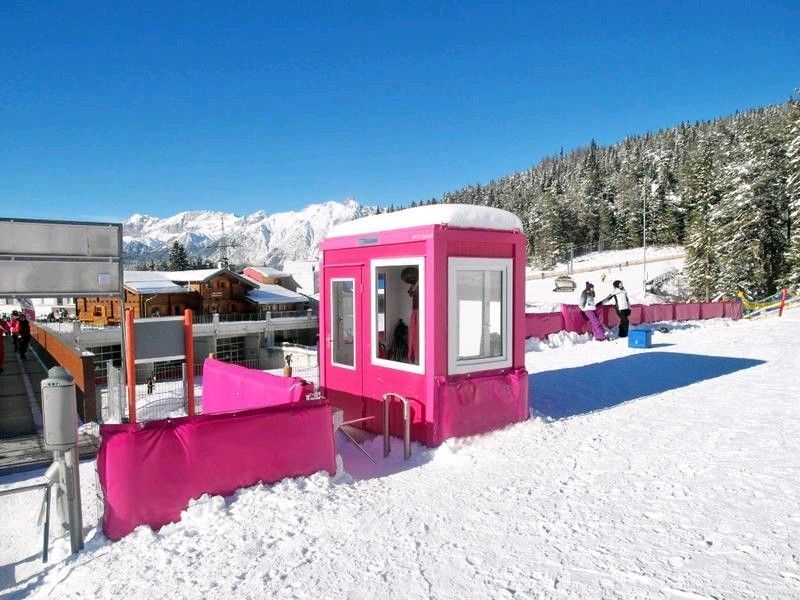 guerite-poste de garde-cabine-pour station de ski