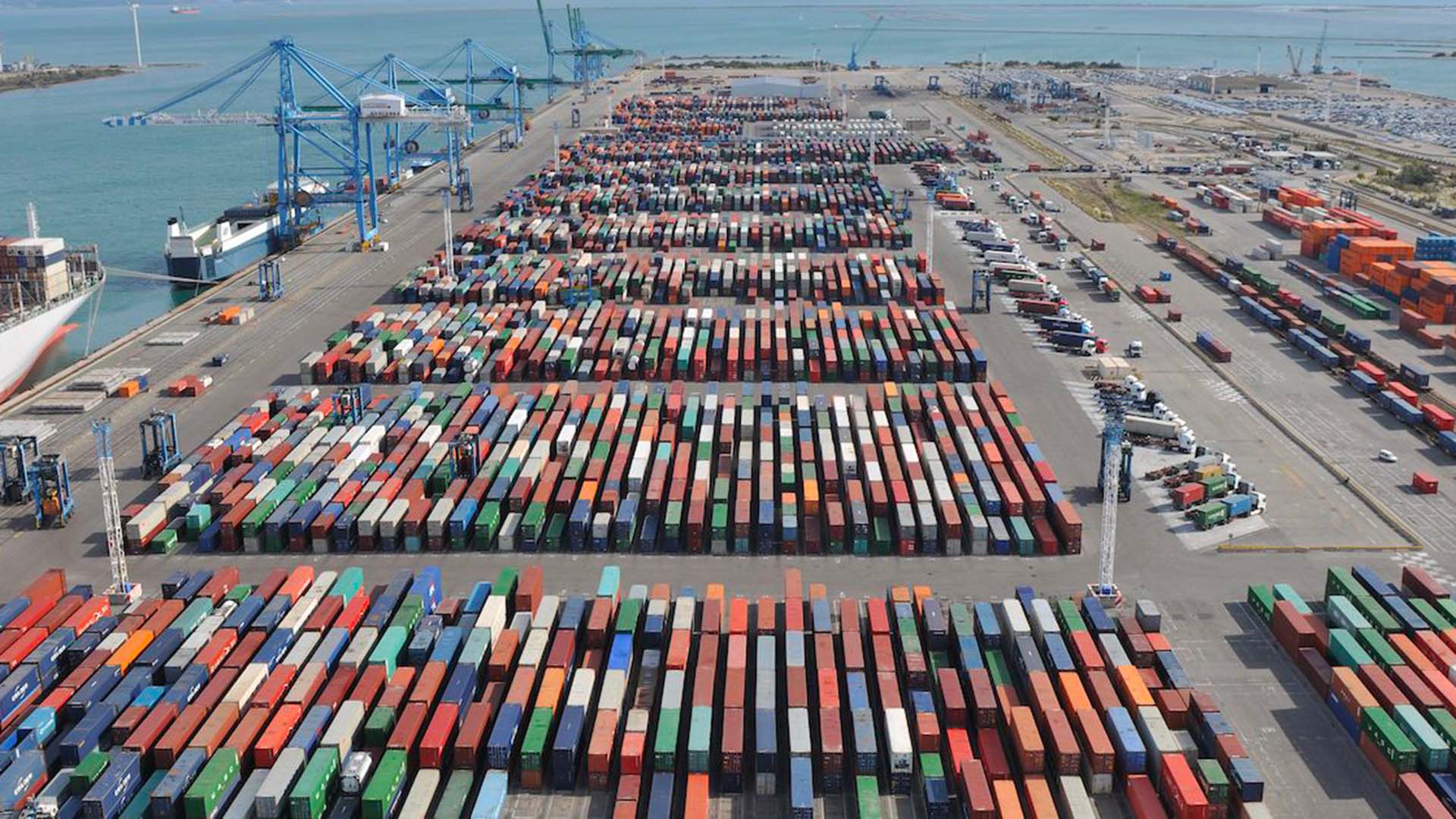 Port container Fos-sur-Mer