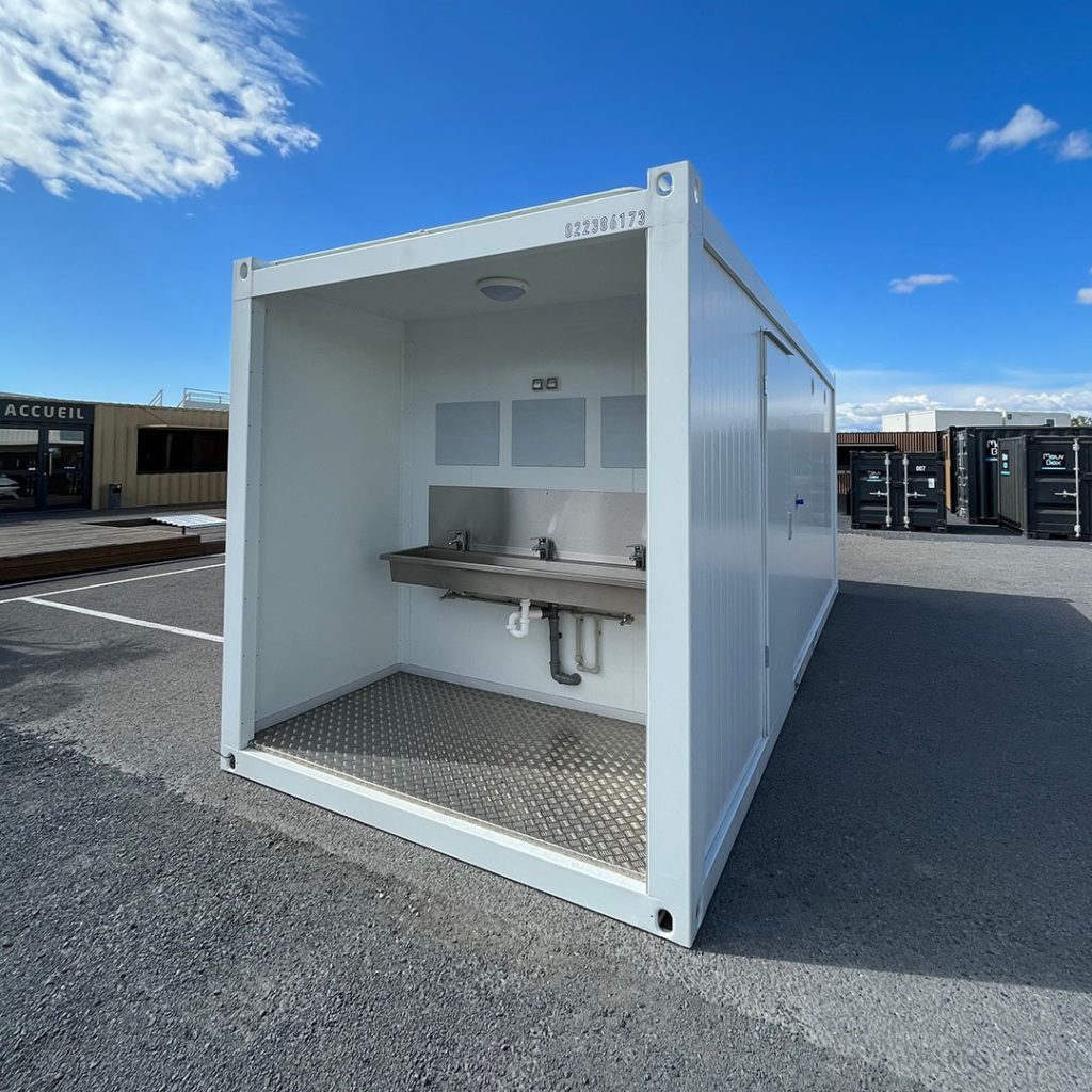 sanitaire 6m camping avec lavabo