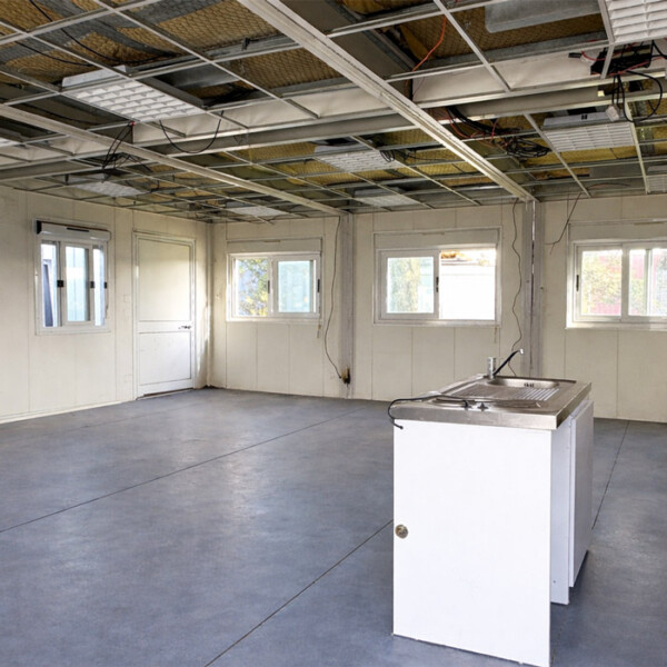 Déstockage bâtiment modulaire 3 espaces x 24 pieds - 2